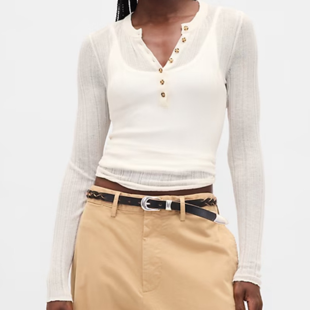 NEW GAP Sheer Rib Henley Sweater in Chino Beige